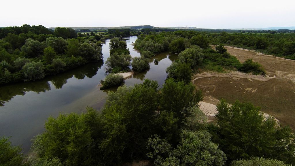 Drones &sigma;&tau;&eta;&nu; &upsilon;&pi;&eta;&rho;&epsilon;&sigma;ί&alpha; &tau;&omicron;&upsilon; &Upsilon;&pi;&omicron;&upsilon;&rho;&gamma;&epsilon;ί&omicron;&upsilon; &Omicron;&iota;&kappa;&omicron;&nu;&omicron;&mu;&iota;&kappa;ώ&nu;!